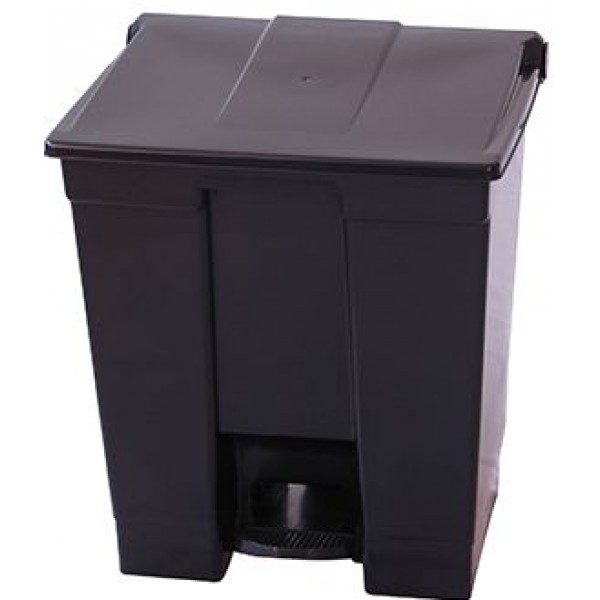 LIXEIRA C/PEDAL 30L PRETA BRALIMPIA